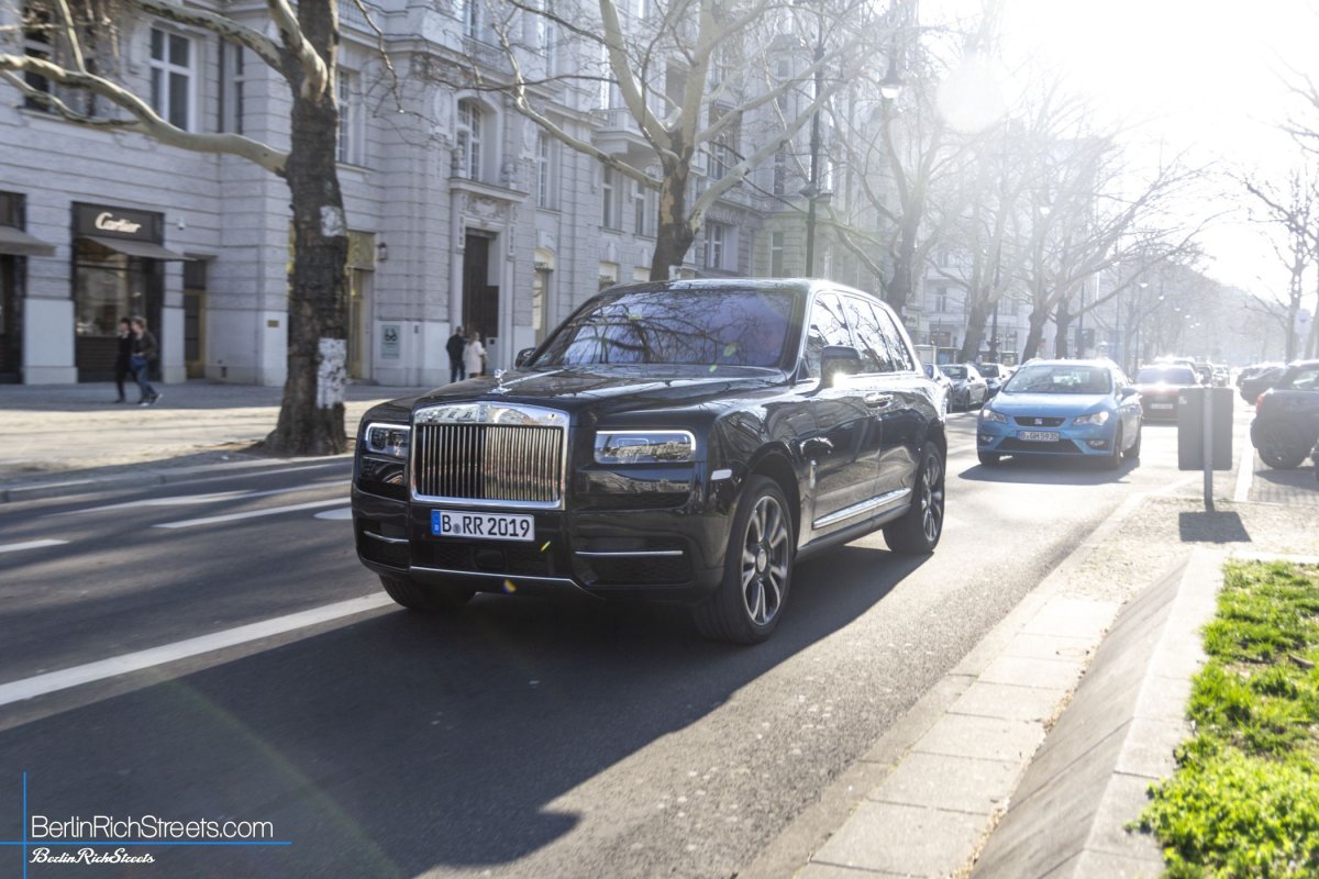 Rolls-Royce Cullinan spotted in Berlin — BerlinRichStreets